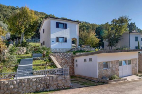 Гостиница Holiday Home Porozina 8101  Порожина